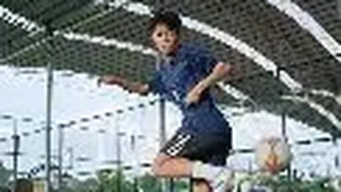 勒沃库森击败不来梅，荣获德甲冠军